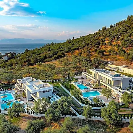 Otel Nooa 4*